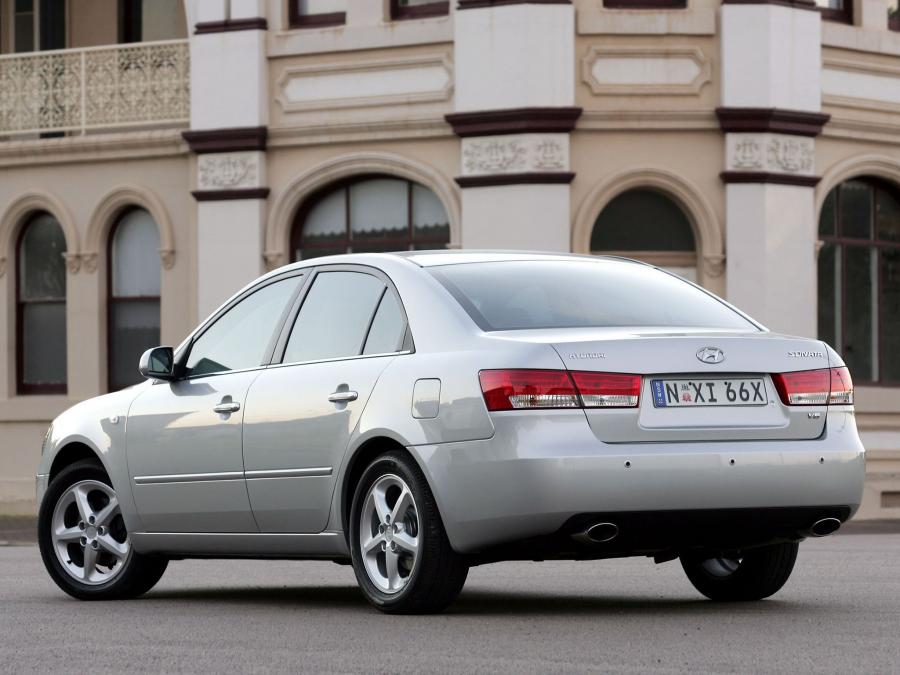  Hyundai Sonata 2005 года  (AU) (фото 3 из 11)